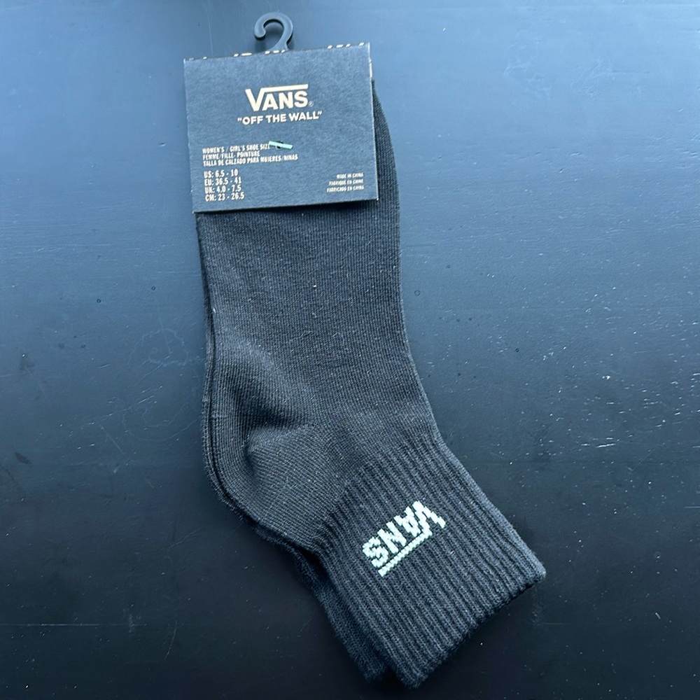 NWT Vans Black Logo Socks